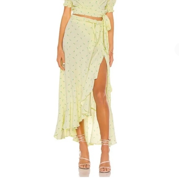 Faithfull the Brand Rare Aubrie Wrap Bow skirt in Bisset Yellow Aqua floral Sz S - Picture 2 of 16